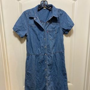 LEVIS pearl snap denim dress